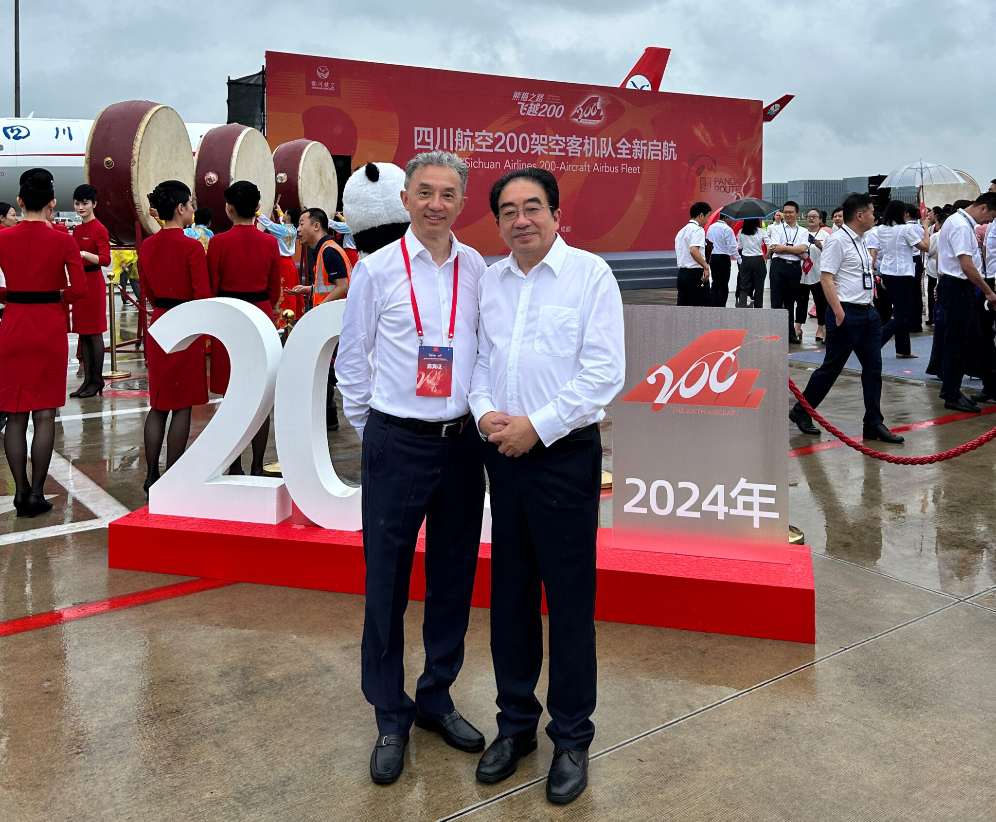 CDB Aviation Celebrates Delivery of Sichuan Airlines’ 200th Aircraft ...