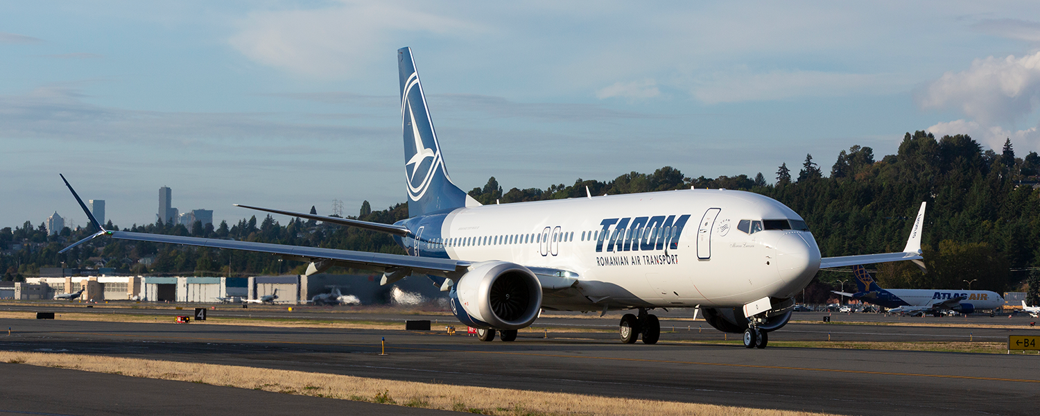 CDB-Aviation-TAROM-787-8